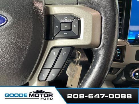 Certified 2022 Ford F350 Lariat w/ Black Appearance Package image 13