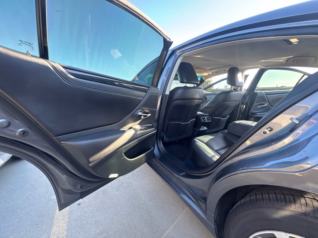 Used 2021 Lexus ES 350 FWD image 9