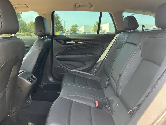 Used 2019 Buick Regal Essence w/ Driver Confidence Package I AWD/4WD image 33