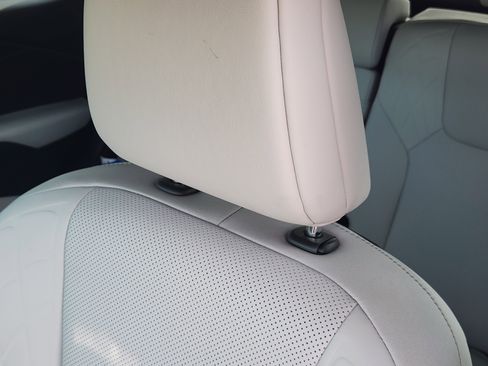 Used 2023 Lexus RX 350 Premium image 19