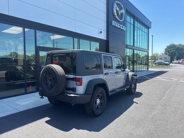 Used 2016 Jeep Wrangler Unlimited Sport w/ Quick Order Package 24S AWD/4WD image 3