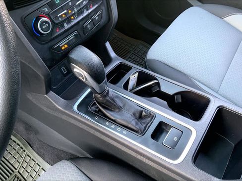 Used 2019 Ford Escape SE AWD/4WD image 17