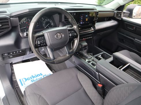Used 2023 Toyota Tundra SR AWD/4WD image 26