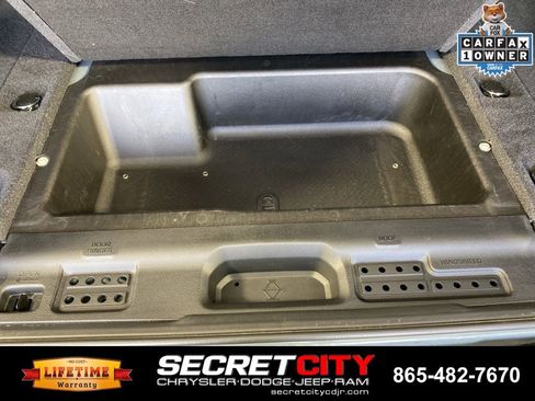 Used 2024 Jeep Wrangler Unlimited Sahara w/ Safety Group AWD/4WD image 30
