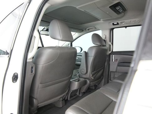 Used 2016 Honda Odyssey Touring image 41