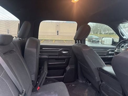 Used 2019 RAM 2500 Big Horn image 14