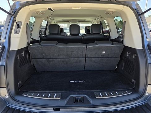 Used 2021 Nissan Armada Platinum image 21