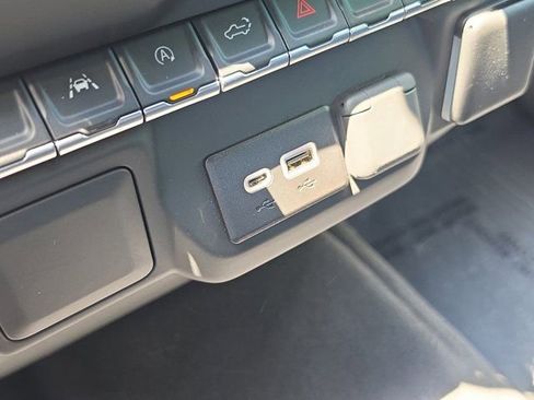 Used 2026 Chevrolet Silverado 1500 Custom RWD image 27
