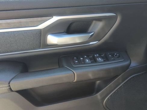 Used 2019 RAM 1500 Big Horn AWD/4WD image 13
