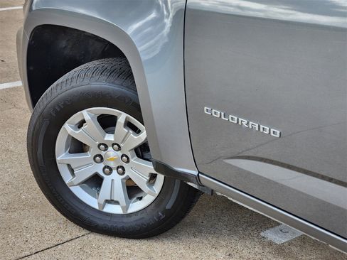 Used 2022 Chevrolet Colorado LT w/ Fleet Safety Package image 17