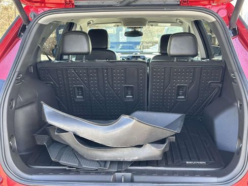 Certified 2023 Chevrolet Equinox Premier w/ LPO, Floor Liner Package image 24