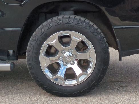 Used 2019 RAM 1500 Big Horn image 14