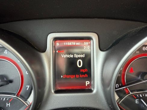 Used 2018 Dodge Journey Crossroad w/ Driver Convenience Group AWD/4WD image 33