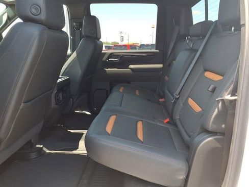 New 2026 GMC Sierra 2500 AT4 w/ AT4 Premium Plus Package AWD/4WD image 10