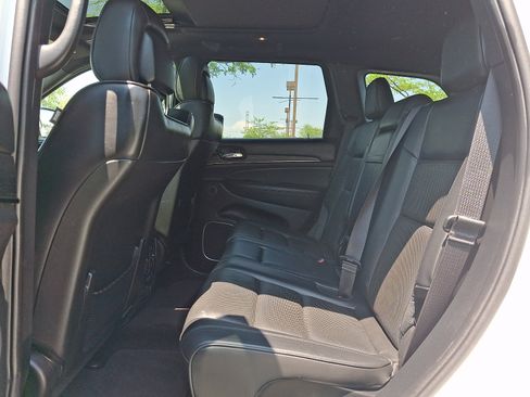 Certified 2019 Jeep Grand Cherokee High Altitude AWD/4WD image 10