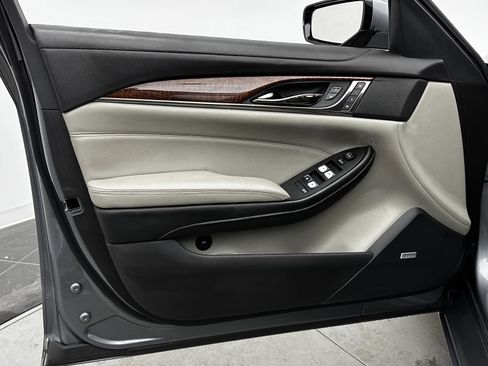 Used 2019 Cadillac CTS RWD image 10