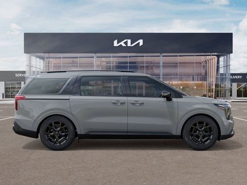 New 2026 Kia Carnival SX Prestige image 3