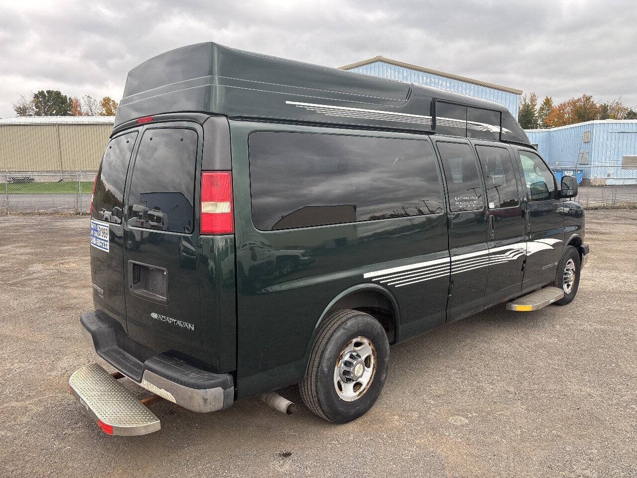 Used 2013 Chevrolet Express 3500 LT w/ LT Preferred Equipment Group RWD image 6