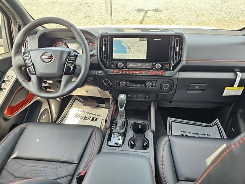 New 2025 Nissan Frontier PRO-4X w/ Pro Premium Package image 19