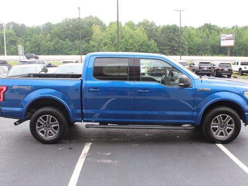 Used 2017 Ford F150 XLT w/ Equipment Group 302A Luxury AWD/4WD image 5