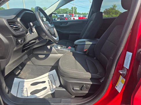Used 2023 Ford Escape Active AWD/4WD image 9