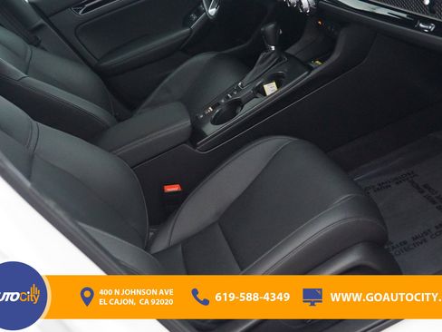 Used 2024 Honda Civic Sport Touring image 8