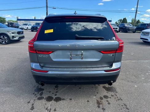 Used 2020 Volvo XC60 T5 Momentum w/ Protection Package Premier AWD/4WD image 6