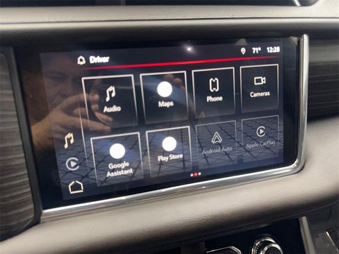 Used 2022 GMC Yukon Denali image 68