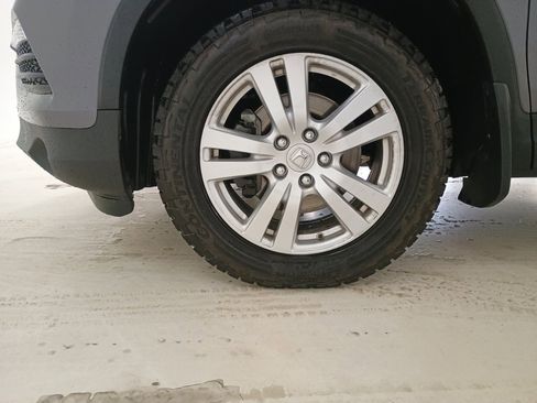 Used 2018 Honda Pilot LX image 12