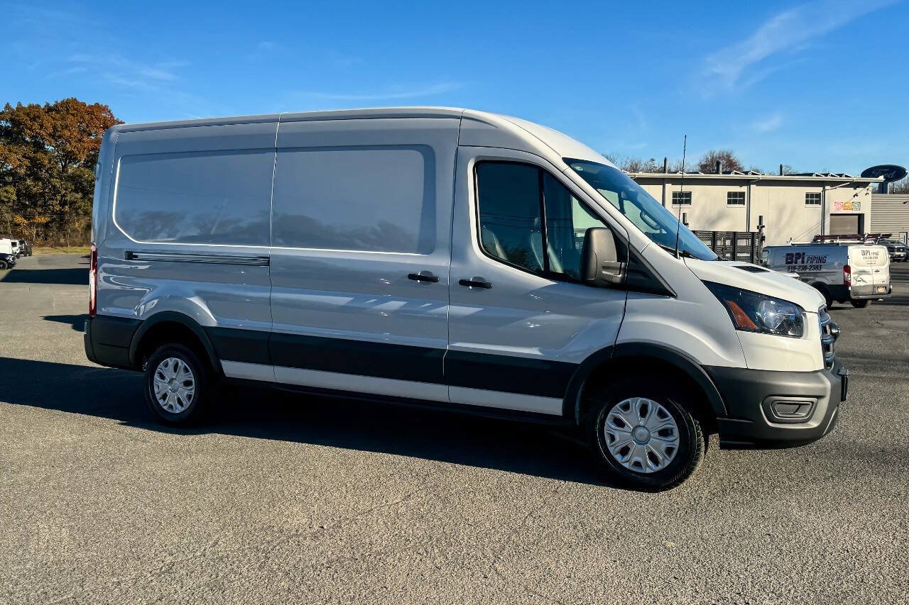 Used 2023 Ford E-Transit Medium Roof RWD image 2