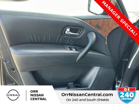Used 2024 Nissan Armada SL w/ Captain's Chairs Package image 16