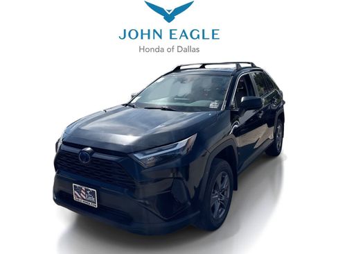 Used 2024 Toyota RAV4 LE AWD/4WD image 1