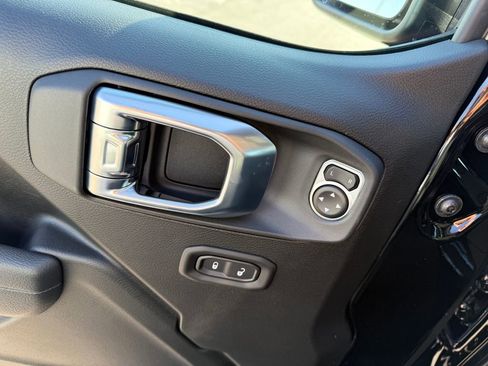 New 2026 Jeep Gladiator Rubicon image 11