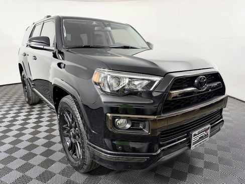 Used 2019 Toyota 4Runner Limited AWD/4WD image 5