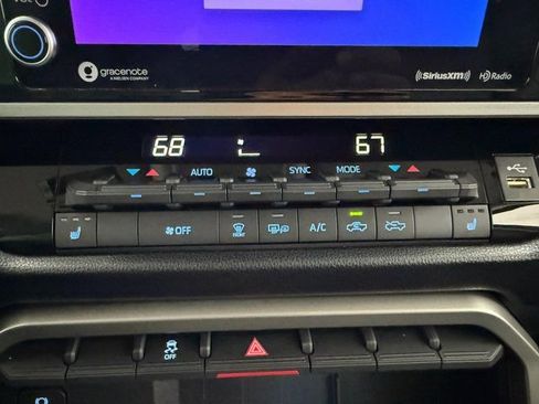 Used 2024 Toyota Tundra SR5 w/ SR5 Premium Package image 19