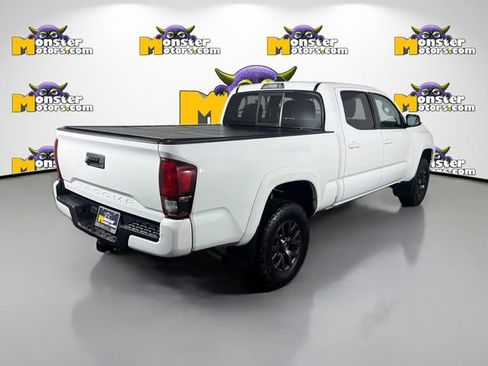 Used 2021 Toyota Tacoma TRD Sport AWD/4WD image 5