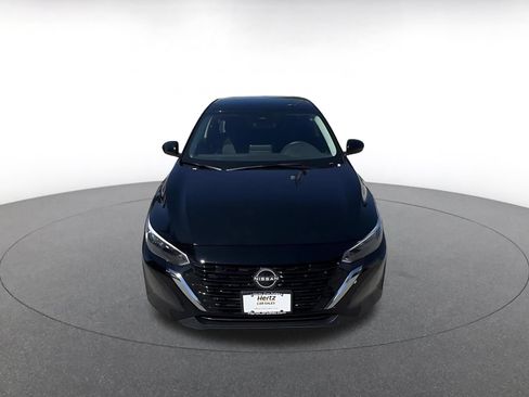Used 2025 Nissan Sentra SV FWD image 4