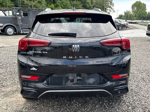 Used 2025 Buick Encore GX Sport Touring AWD/4WD image 4