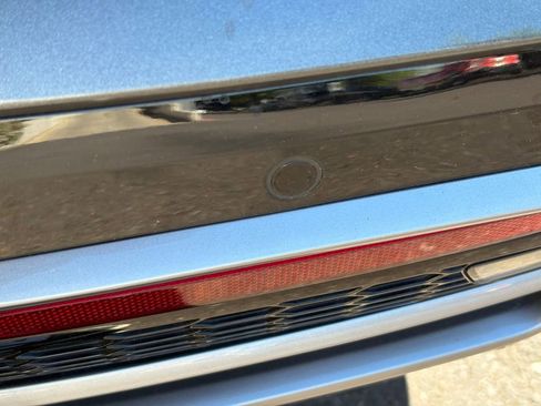 Used 2021 Kia Sorento S w/ Panoramic Sunroof Package image 9