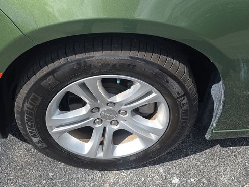 Used 2023 Dodge Charger SXT image 6