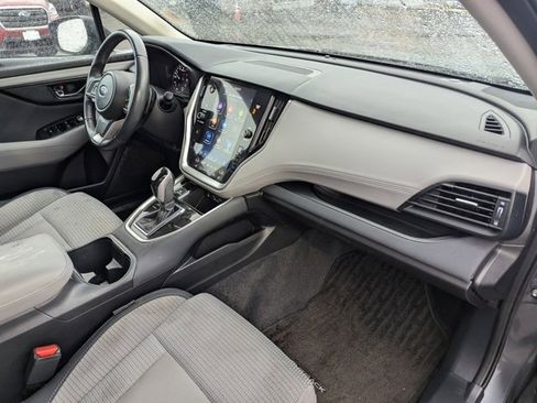 Used 2021 Subaru Outback Premium image 33