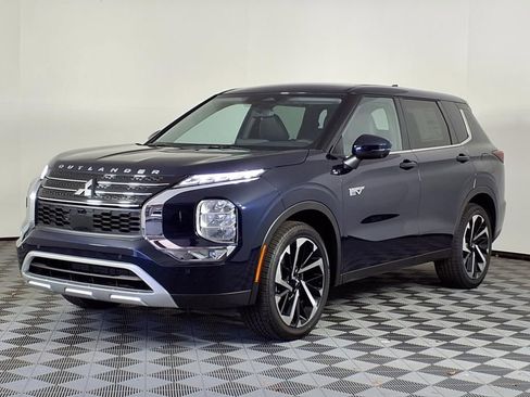 New 2025 Mitsubishi Outlander SE AWD/4WD image 3