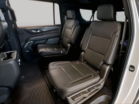 Used 2021 GMC Yukon XL Denali RWD image 18