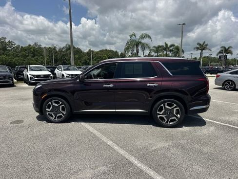 Used 2024 Hyundai Palisade Limited AWD/4WD image 9
