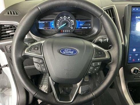 Used 2024 Ford Edge SEL w/ Sport Appearance Package AWD/4WD image 16