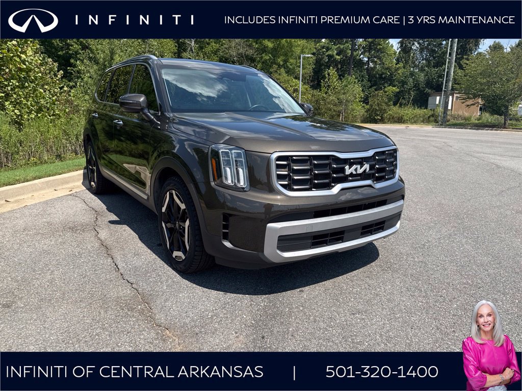 Used 2023 Kia Telluride S AWD/4WD image 1