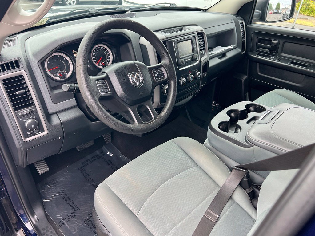 Used 2016 RAM 1500 Express RWD image 14