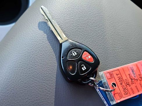 Used 2011 Toyota 4Runner SR5 image 49