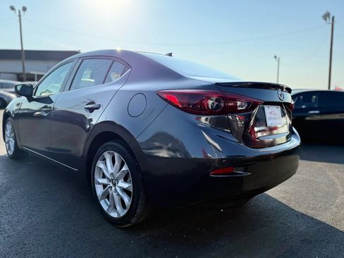 Used 2015 MAZDA MAZDA3 s Grand Touring w/ Technology Package FWD image 5