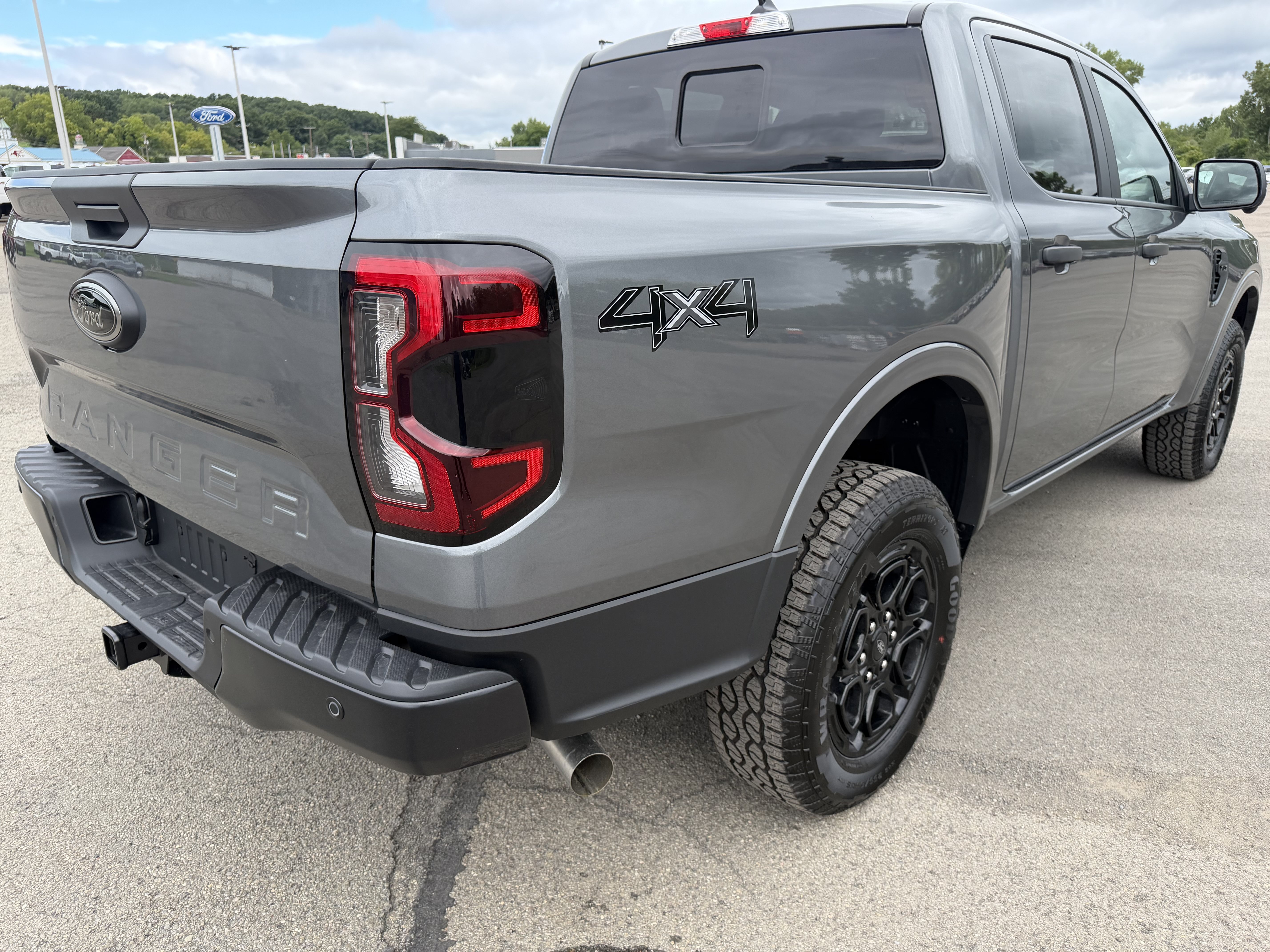 New 2026 Ford Ranger XLT w/ Equipment Group 301A High AWD/4WD image 2